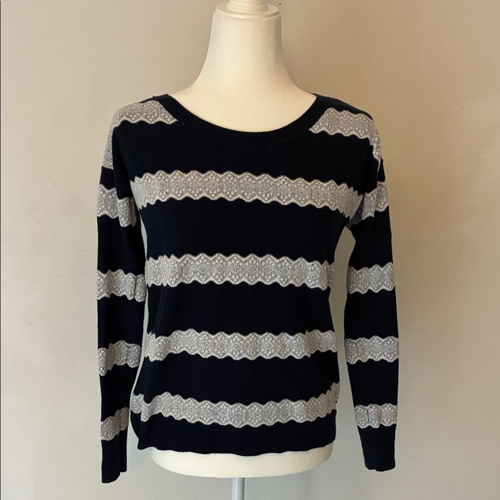 American Eagle Navy and White Striped Sweater